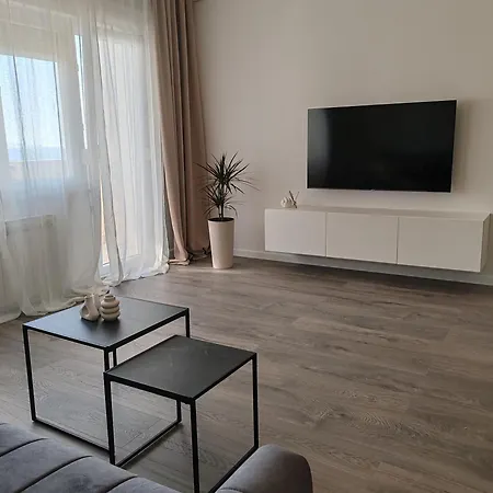 Summer Apartment